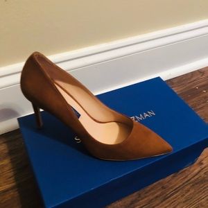 NIB Stuart Weitzman Leigh heels.